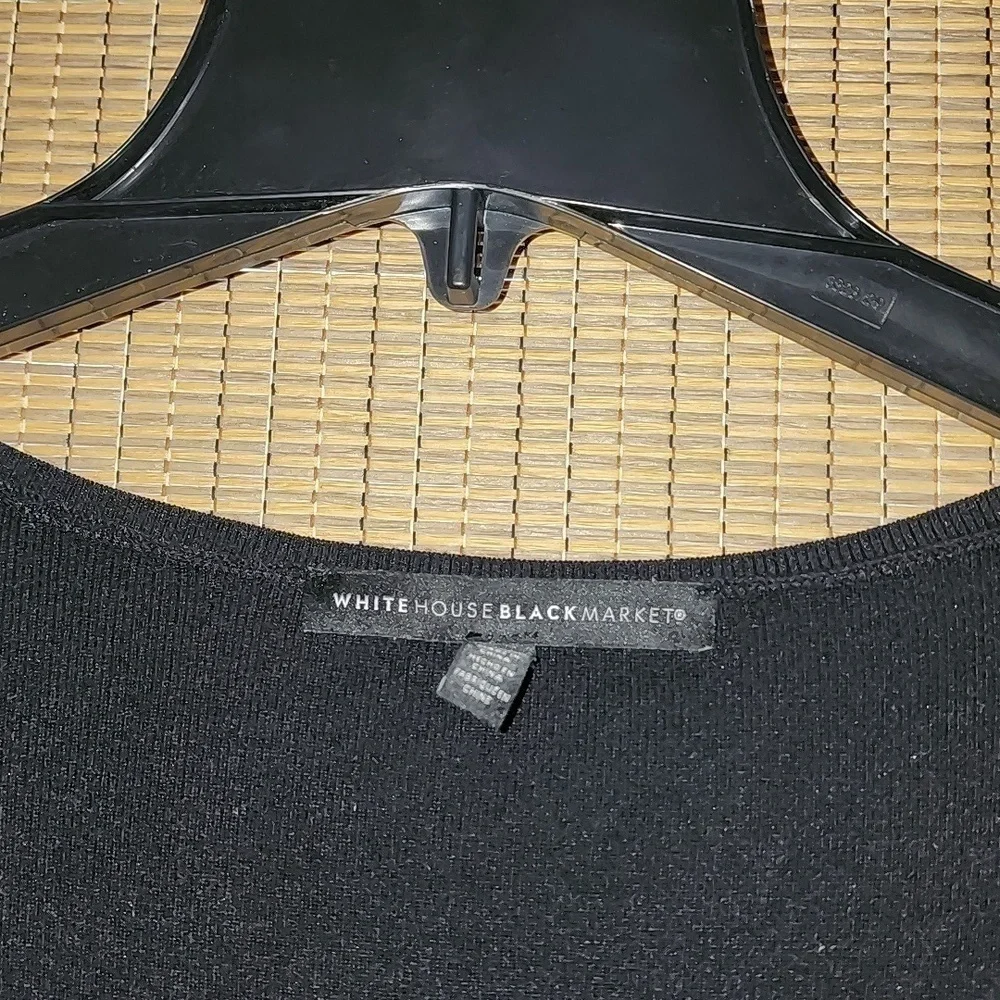White House and Black Market V Neck Sweater - Picture 2 of 4